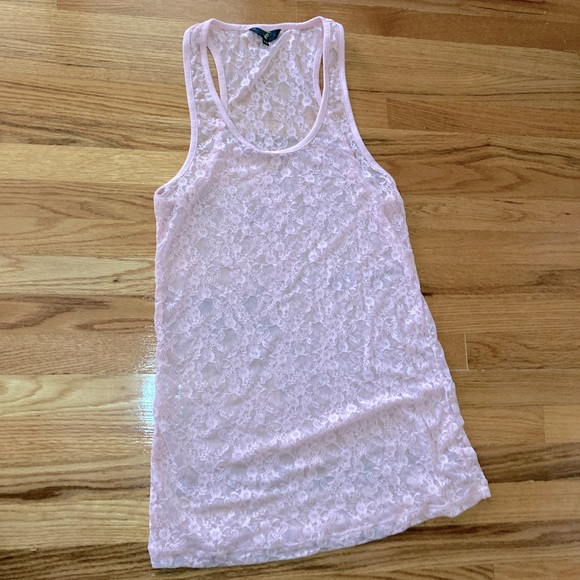 Pretty Lace Tank 🌸 - Picture 1 of 3
